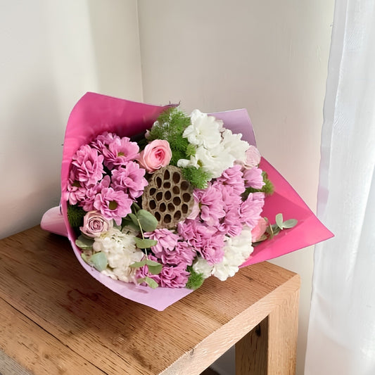 Daisy Rose Bouquet – Pembe Beyaz Papatya ve Gül Buketi