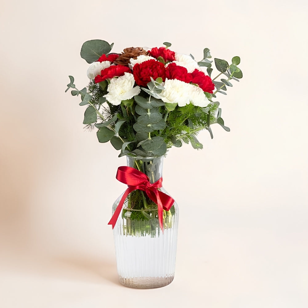 Linea Carnation – Çizgili Cam Vazoda Kırmızı Beyaz Karanfiller