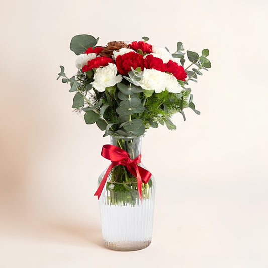 Linea Carnation – Çizgili Cam Vazoda Kırmızı Beyaz Karanfiller