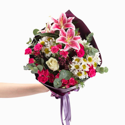 Pure Violet – Mor Bukette Lilyum, Beyaz Gül ve Papatya