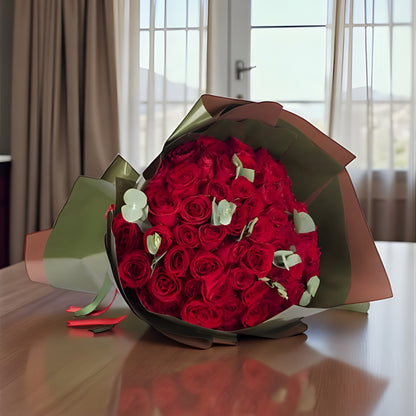 Eternal Love – 60 Kırmızı Gül Buketi